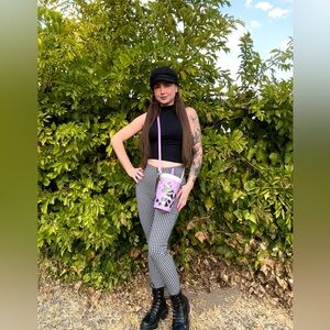 Meet your posher Courtney.